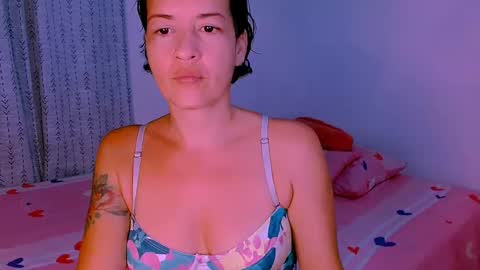 Sofia  online show from October 2025 12:05:02 AM