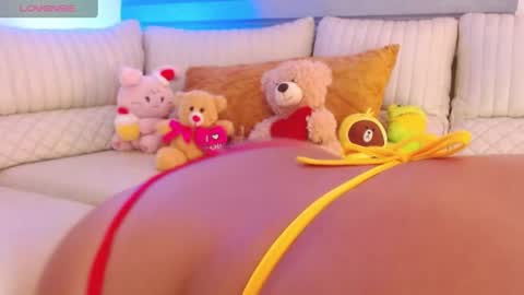  online show from June 2026 03:25:01 AM
