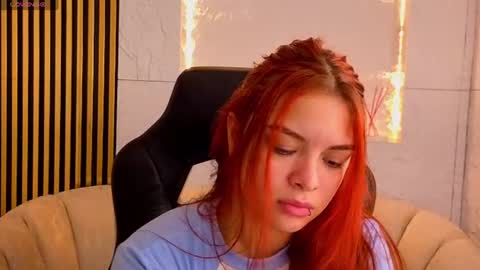 sofia_red_cn online show from June 2026 01:15:01 PM