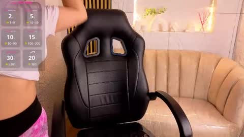 sofia_red_cn online show from July 2026 02:25:02 PM