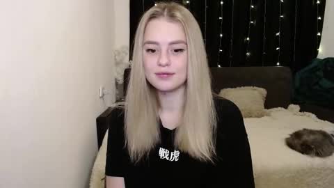 Snapshot of sofia_rosemary chatting on December 2024 11:19:01 AM sofia_rosemary online show from December 2024 11:19:01 AM