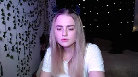 Snapshot of sofia_rosemary chatting on February 2025 03:16:01 PM sofia_rosemary online show from February 2025 03:16:01 PM