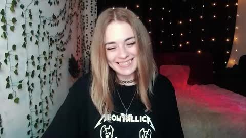 Snapshot of sofia_rosemary chatting on September 2025 04:08:02 PM sofia_rosemary online show from September 2025 04:08:02 PM