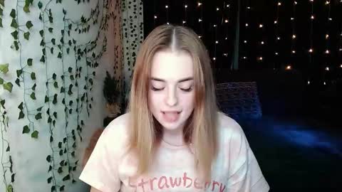 Snapshot of sofia_rosemary chatting on October 2025 02:40:02 PM sofia_rosemary online show from October 2025 02:40:02 PM
