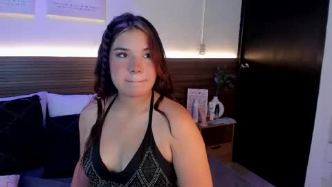 Sofia online show from May 2026 07:34:01 PM