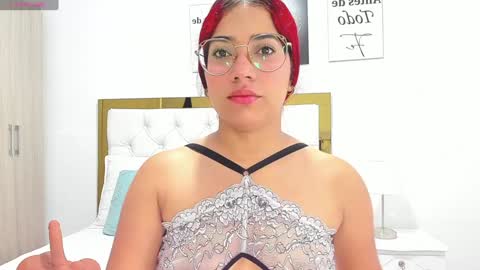 Sara online show from December 2024 04:42:01 AM