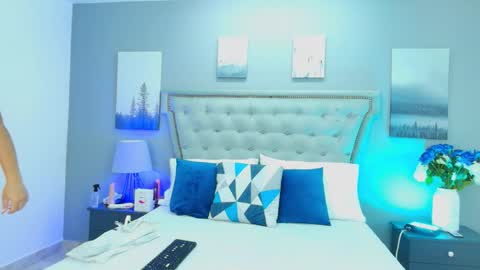   sofi online show from November 2025 11:42:01 AM