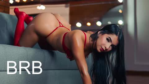 Snapshot of sofiacortez chatting on January 2025 03:01:02 PM Sofia online show from January 2025 03:01:02 PM