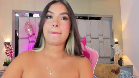 Snapshot of sofiacortez chatting on February 2025 06:04:01 PM Sofia online show from February 2025 06:04:01 PM