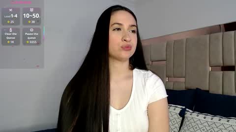 sofiaduque_26 online show from February 2026 07:01:01 PM