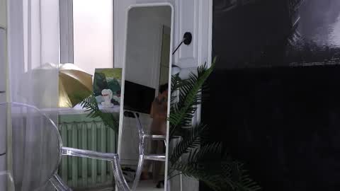 Sofia online show from October 2025 06:17:01 AM