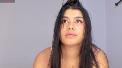 Snapshot of sofiagoez_ chatting on October 2025 11:46:01 PM Sofi online show from October 2025 11:46:01 PM