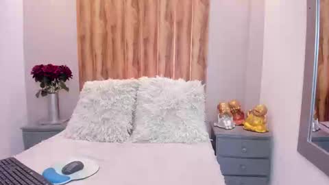 SOFI  online show from November 2025 07:23:02 PM