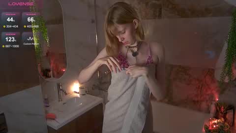 Sofia Help me overcome shynes with 100 thumbs up online show from January 2026 09:02:02 PM