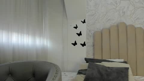 Snapshot of sofiarios04 chatting on December 2024 12:17:01 PM Sofia online show from December 2024 12:17:01 PM