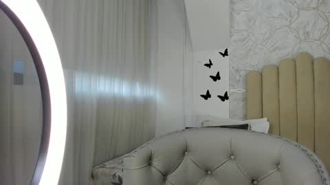 Snapshot of sofiarios04 chatting on December 2024 12:23:02 PM Sofia online show from December 2024 12:23:02 PM