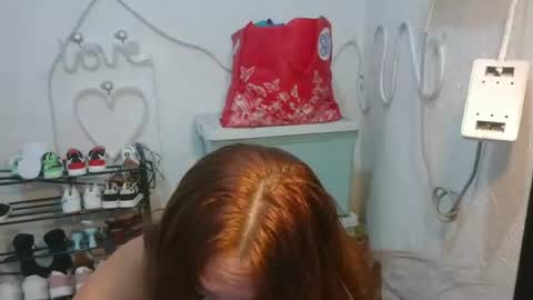 sofie_loorexx online show from June 2026 12:33:01 PM