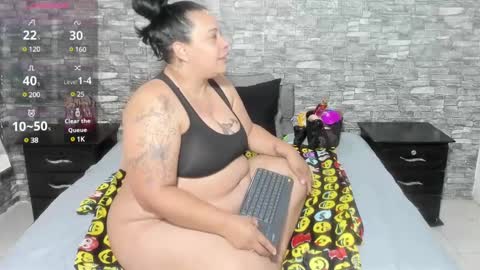 Vicky  online show from January 2025 09:49:02 AM