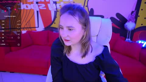 Sofie online show from December 2024 02:25:01 AM