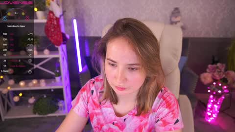 Sofie online show from December 2024 03:37:01 AM