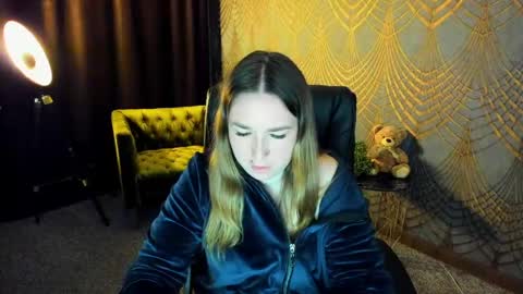 Snapshot of sofii_darling chatting on April 2026 04:39:01 PM sofii_darling online show from April 2026 04:39:01 PM