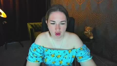 Snapshot of sofii_darling chatting on May 2026 04:48:02 PM sofii_darling online show from May 2026 04:48:02 PM