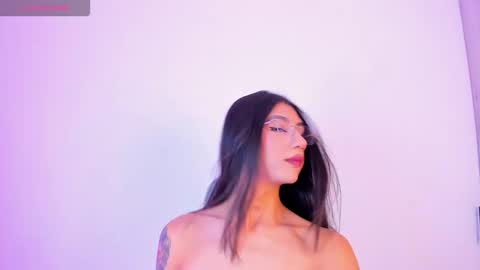 Sofi online show from November 2025 01:44:02 PM