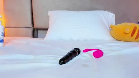 Sofia online show from February 2026 07:51:01 AM