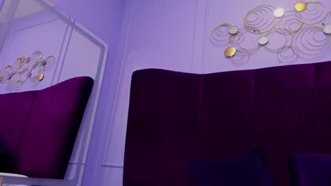 sofiifox online show from January 2025 05:38:02 PM