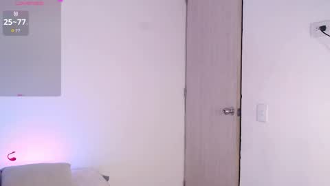 Snapshot of sofix_ chatting on April 2026 10:56:02 PM Lau online show from April 2026 10:56:02 PM