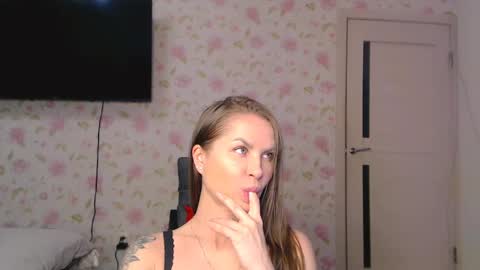 Snapshot of sofiyaruch chatting on April 2026 08:57:02 PM Kaitbrunette and SofiblondeWelcome room Private is Open Make us happy online show from April 2026 08:57:02 PM