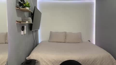 soft_attraction2 online show from July 2026 03:00:02 AM