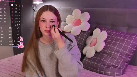 Milisa online show from October 2025 07:03:02 PM