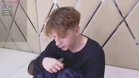 Snapshot of softcrave chatting on February 2026 08:49:01 PM PAUL online show from February 2026 08:49:01 PM