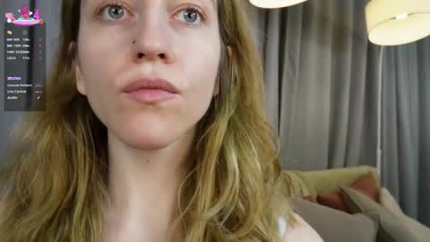 softdreamer_ online show from February 2026 02:09:01 PM