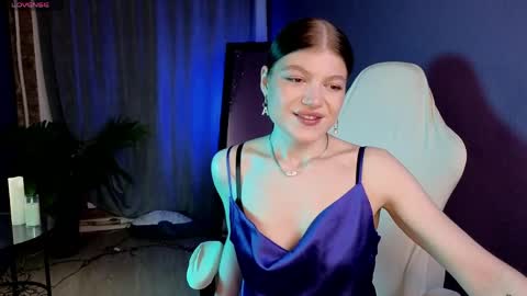 Snapshot of softeach chatting on April 2026 08:06:02 PM Jenny online show from April 2026 08:06:02 PM