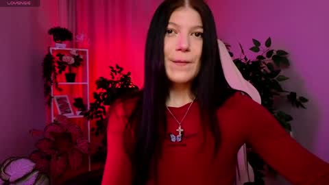 Snapshot of softeach chatting on April 2026 08:43:02 PM Jenny online show from April 2026 08:43:02 PM