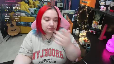 Sofie online show from March 2025 02:49:02 AM