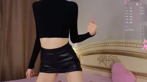 Snapshot of softiedream chatting on September 2025 06:37:01 AM Elly online show from September 2025 06:37:01 AM