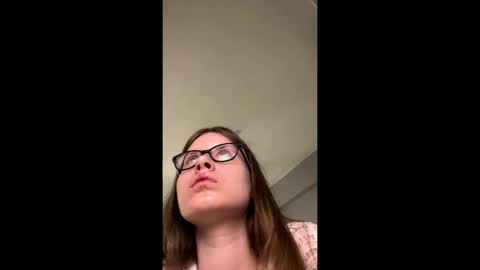 softlygirl online show from April 2026 05:51:01 PM