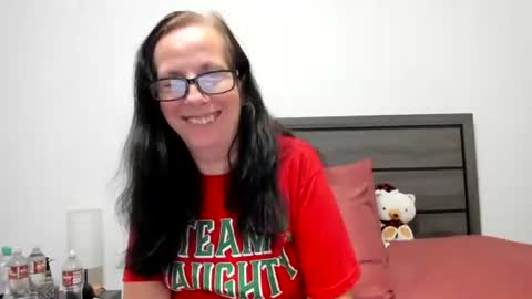 Soft Peach Goddess online show from December 2025 03:37:02 AM