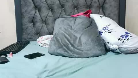 Snapshot of softsinn chatting on April 2026 07:58:02 PM sheryll online show from April 2026 07:58:02 PM