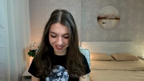 Kelly online show from September 2025 01:16:01 PM