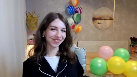 Kelly online show from March 2026 02:12:02 PM