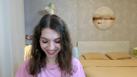 Kelly online show from April 2026 02:10:01 PM