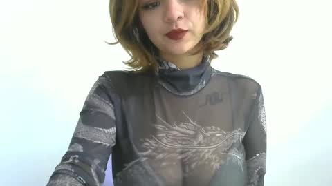 softy19 online show from December 2025 12:27:02 AM