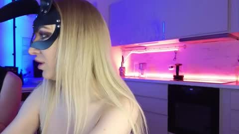 SOFYandMIKE online show from February 2026 06:23:01 PM