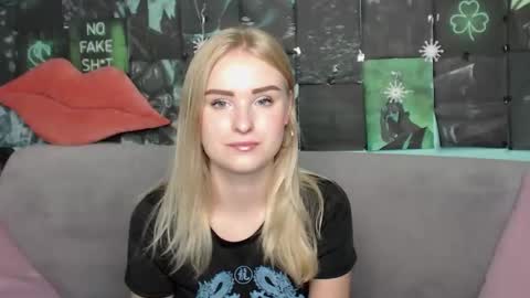 sofysoft online show from September 2025 04:56:01 AM