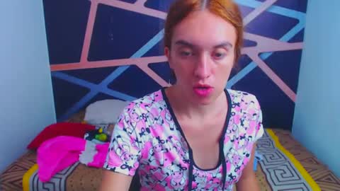 Snapshot of sofyswee chatting on October 2025 01:19:01 PM sofyswee online show from October 2025 01:19:01 PM