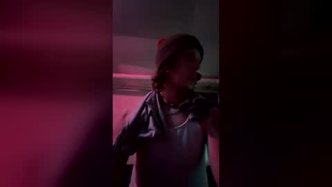 Snapshot of sohardithurtz69 chatting on July 2026 05:00:02 AM sohardithurtz69 online show from July 2026 05:00:02 AM